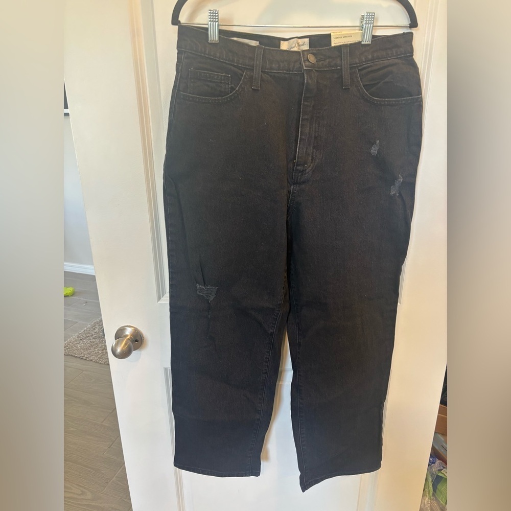NWT Universal Threads Vintage Distressed Jeans Size 12 - Picture 1 of 6